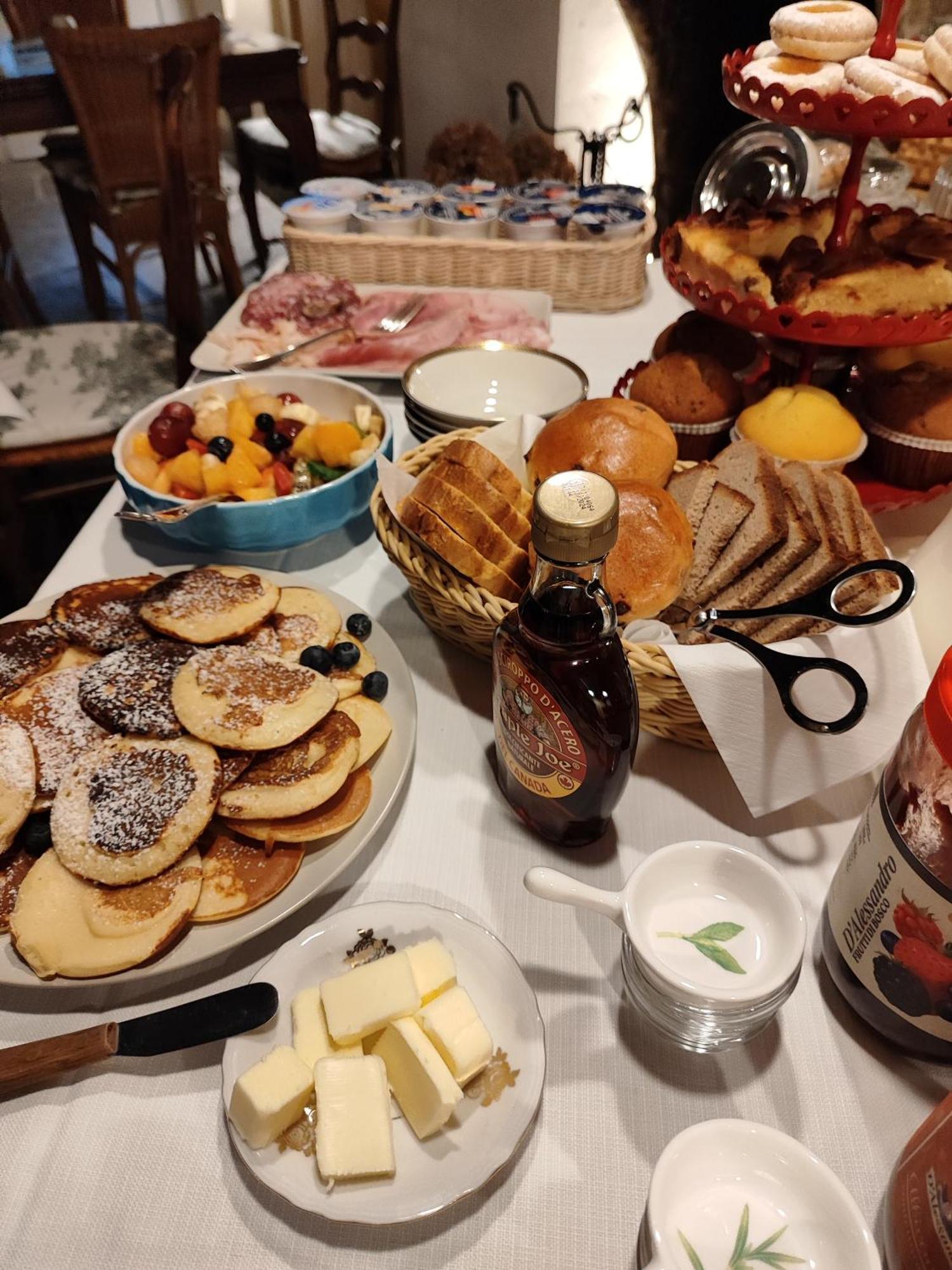 トレメッツォ Casa Lumaca Bed & Breakfast エクステリア 写真